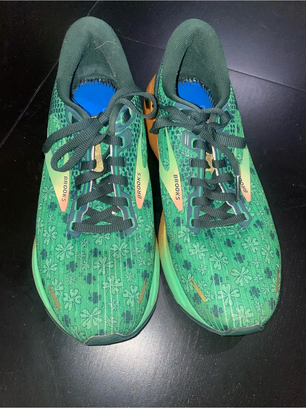 Womens Brooks Ghost 14 Run Lucky St.Patricks Day Green Running Shoes Sz 8 EUC - Picture 2 of 9